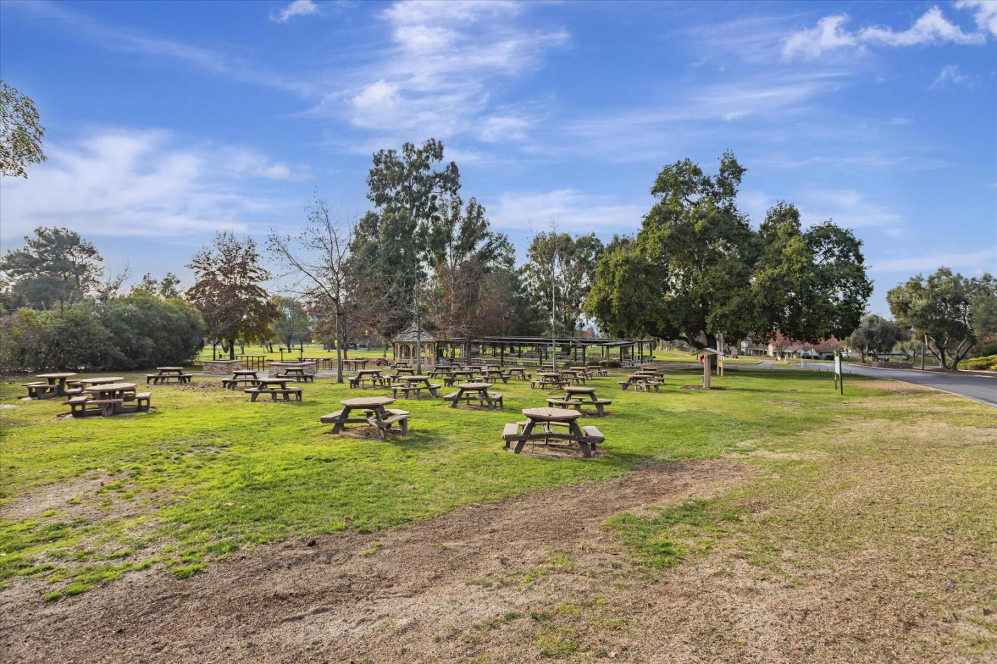 Detail Gallery Image 40 of 53 For 9002 Village View Dr, San Jose,  CA 95135 - 3 Beds | 2 Baths