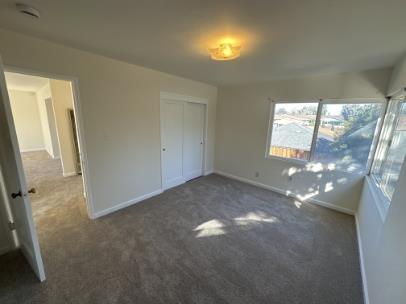 Detail Gallery Image 5 of 18 For 1732 Latham St, Mountain View,  CA 94041 - 2 Beds | 1 Baths