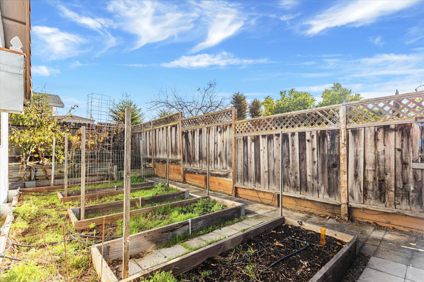 Detail Gallery Image 74 of 78 For 1371 El Cerro Dr, Hollister,  CA 95023 - 4 Beds | 2 Baths