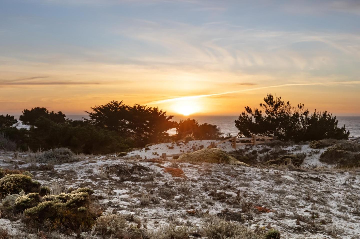 Detail Gallery Image 30 of 30 For 420 La Calle Corte, Pacific Grove,  CA 93950 - 2 Beds | 2 Baths