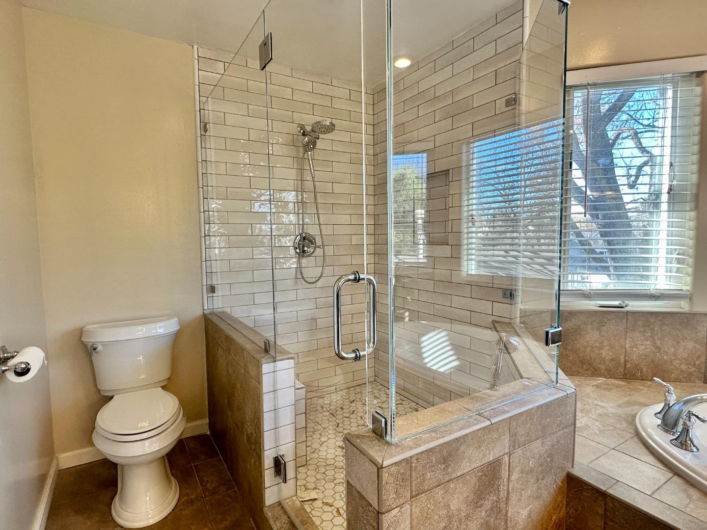 Detail Gallery Image 17 of 32 For 2208 Marques Ave, San Jose,  CA 95125 - 4 Beds | 2/1 Baths