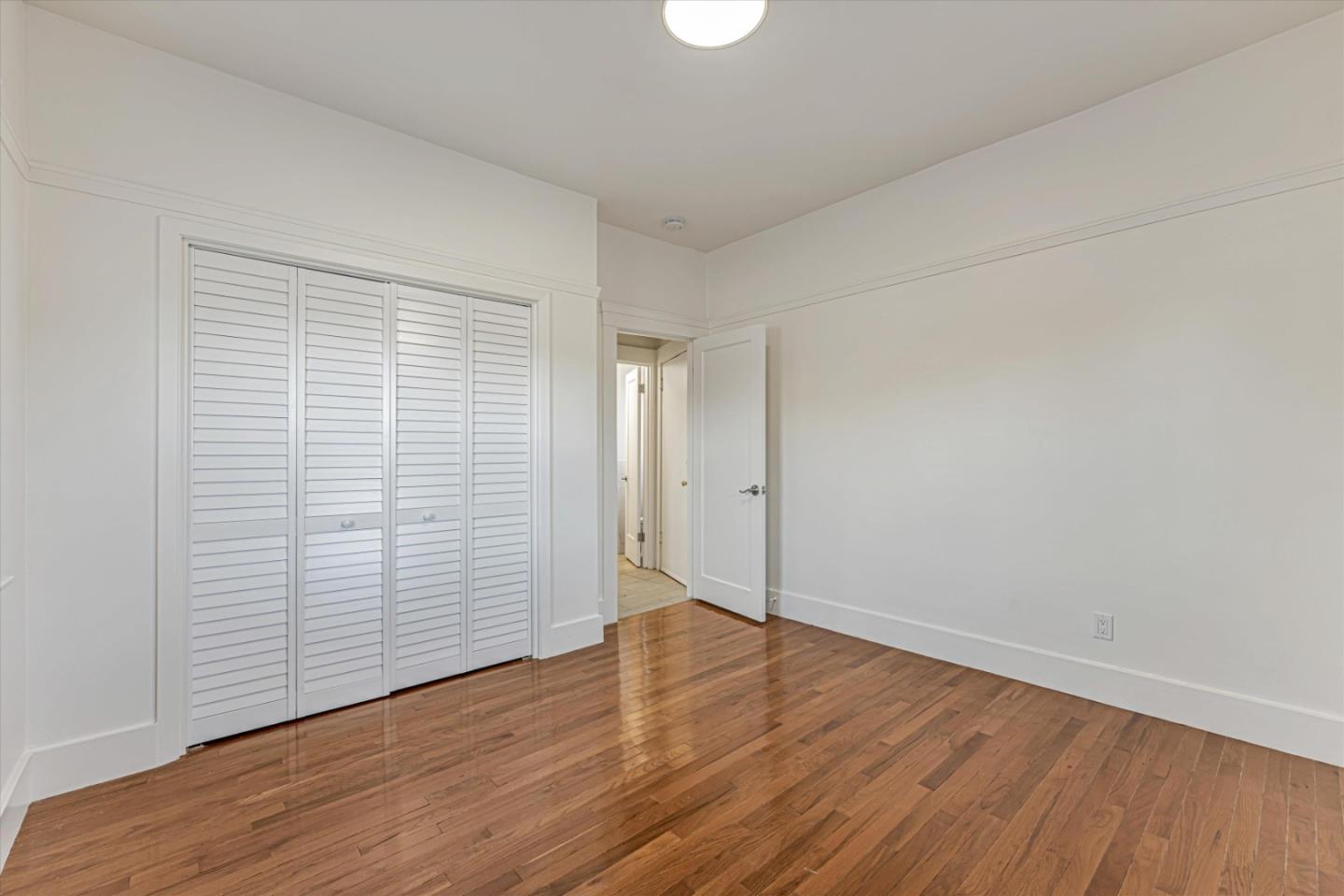 Detail Gallery Image 10 of 16 For 752 40th St #4,  Oakland,  CA 94609 - 2 Beds | 1 Baths