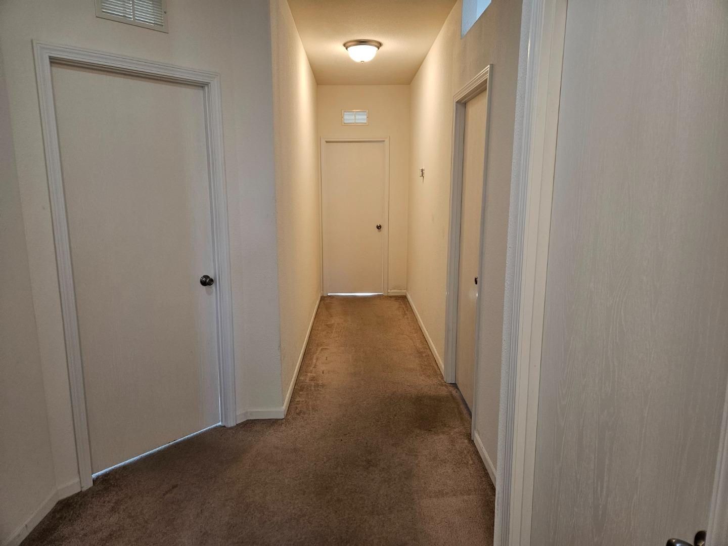 Detail Gallery Image 8 of 13 For 165 Blossom Hill Rd #312,  San Jose,  CA 95123 - 3 Beds | 2 Baths