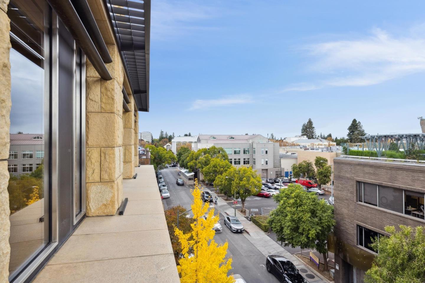 Detail Gallery Image 47 of 55 For 550 High St #1,  Palo Alto,  CA 94301 - 3 Beds | 3 Baths