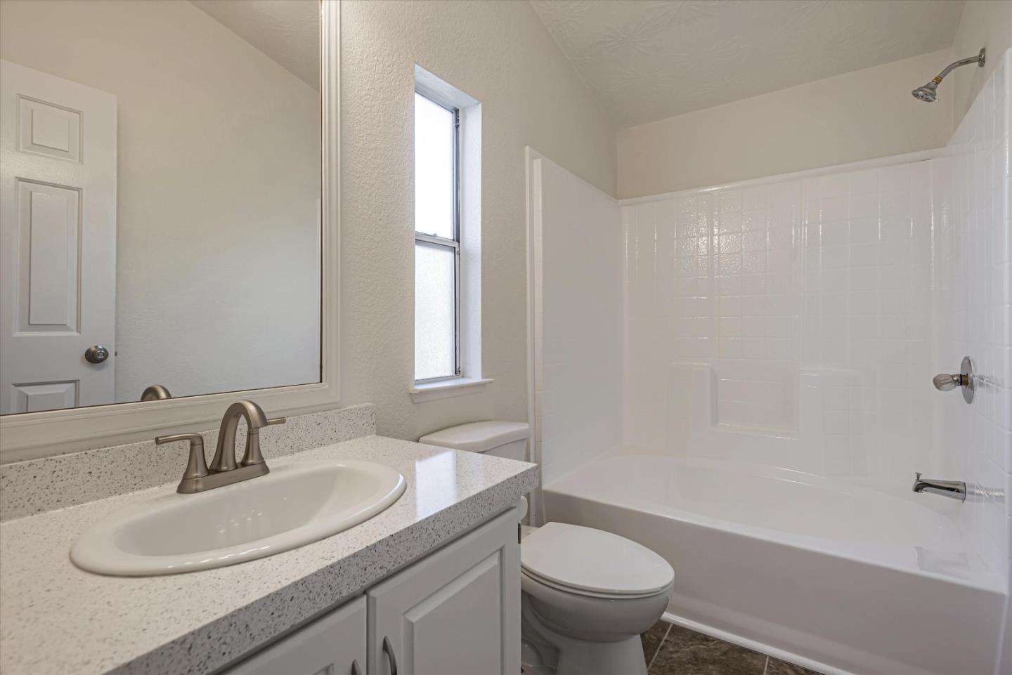 Detail Gallery Image 28 of 29 For 3015 E Bayshore Rd #191,  Redwood City,  CA 94063 - 3 Beds | 2 Baths