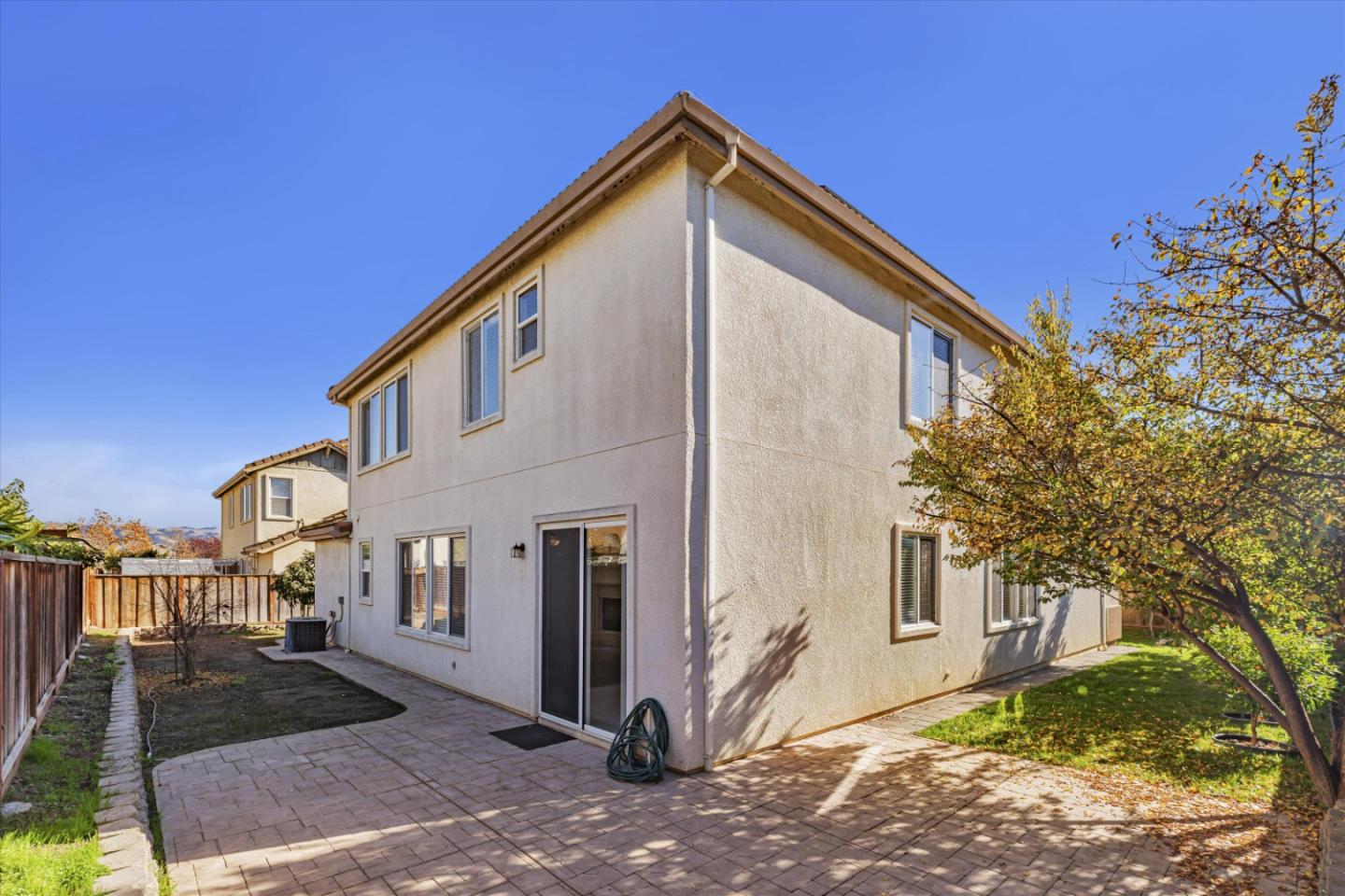 Detail Gallery Image 22 of 26 For 9175 Desiderio, Gilroy,  CA 95020 - 5 Beds | 3 Baths