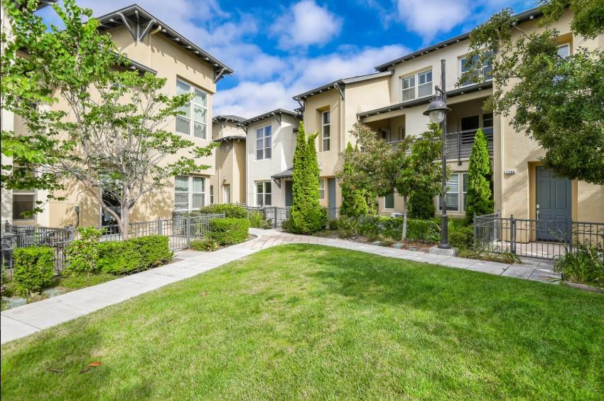 Detail Gallery Image 1 of 1 For 2170 Klassen Way, San Jose,  CA 95131 - 3 Beds | 3/1 Baths