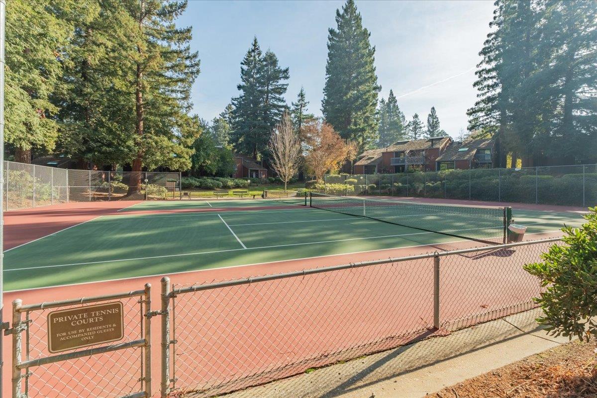 Detail Gallery Image 27 of 27 For 315 Cypress Point Dr, Mountain View,  CA 94043 - 3 Beds | 2 Baths