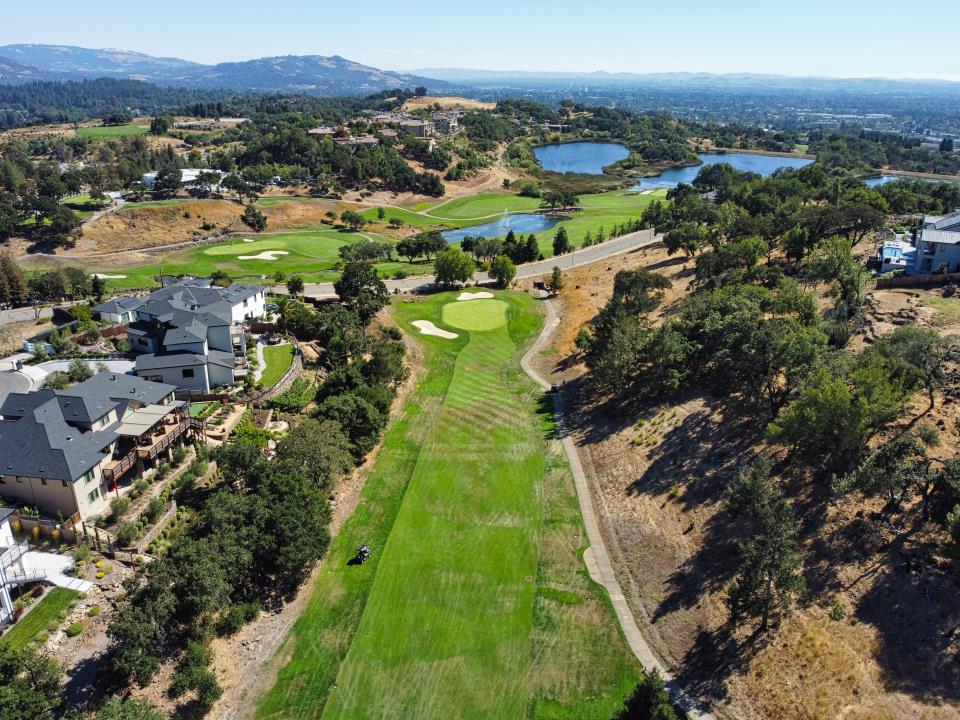 Detail Gallery Image 15 of 16 For 3776 Skyfarm Dr, Santa Rosa,  CA 95403 - – Beds | – Baths