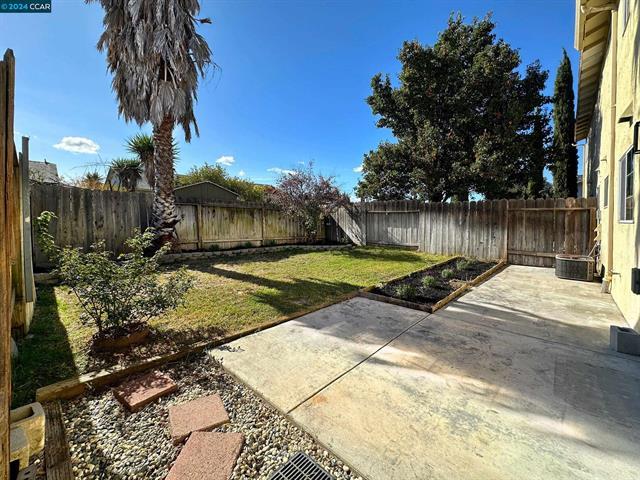 Detail Gallery Image 17 of 19 For 1760 Askren Ct #1760,  Tracy,  CA 95376 - 3 Beds | 1/1 Baths