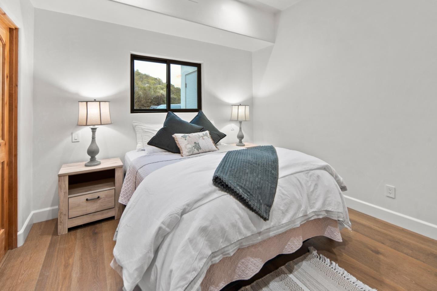 Detail Gallery Image 15 of 30 For 372 Corral De Tierra Rd, Salinas,  CA 93908 - 4 Beds | 4/1 Baths