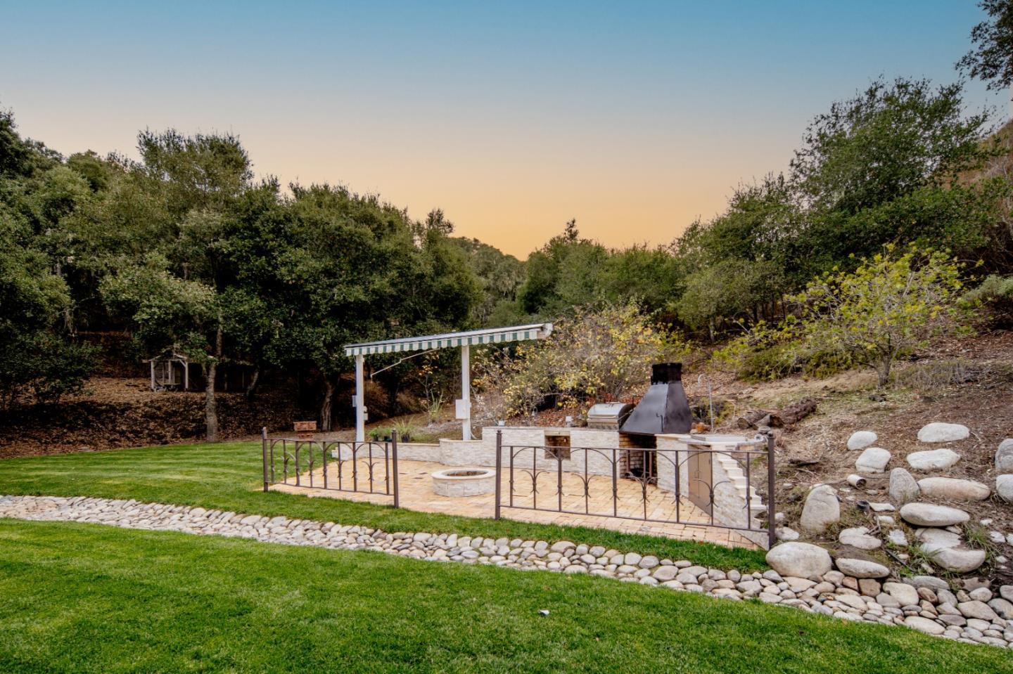 Detail Gallery Image 26 of 30 For 372 Corral De Tierra Rd, Salinas,  CA 93908 - 4 Beds | 4/1 Baths