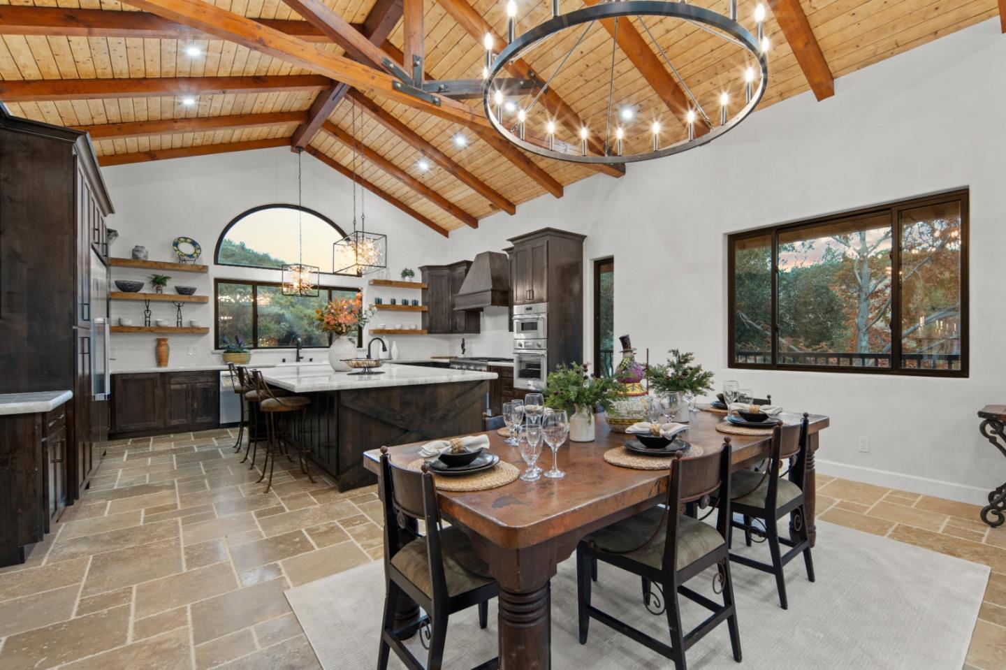 Detail Gallery Image 8 of 30 For 372 Corral De Tierra Rd, Salinas,  CA 93908 - 4 Beds | 4/1 Baths