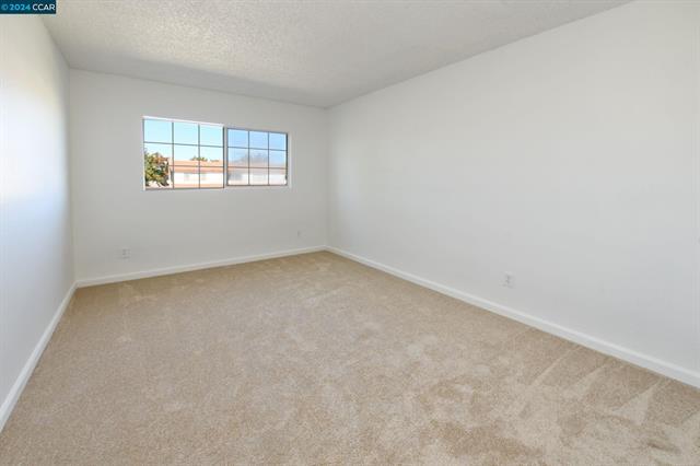 Detail Gallery Image 10 of 19 For 1762 Askren Ct, Tracy,  CA 95376 - 3 Beds | 1/1 Baths