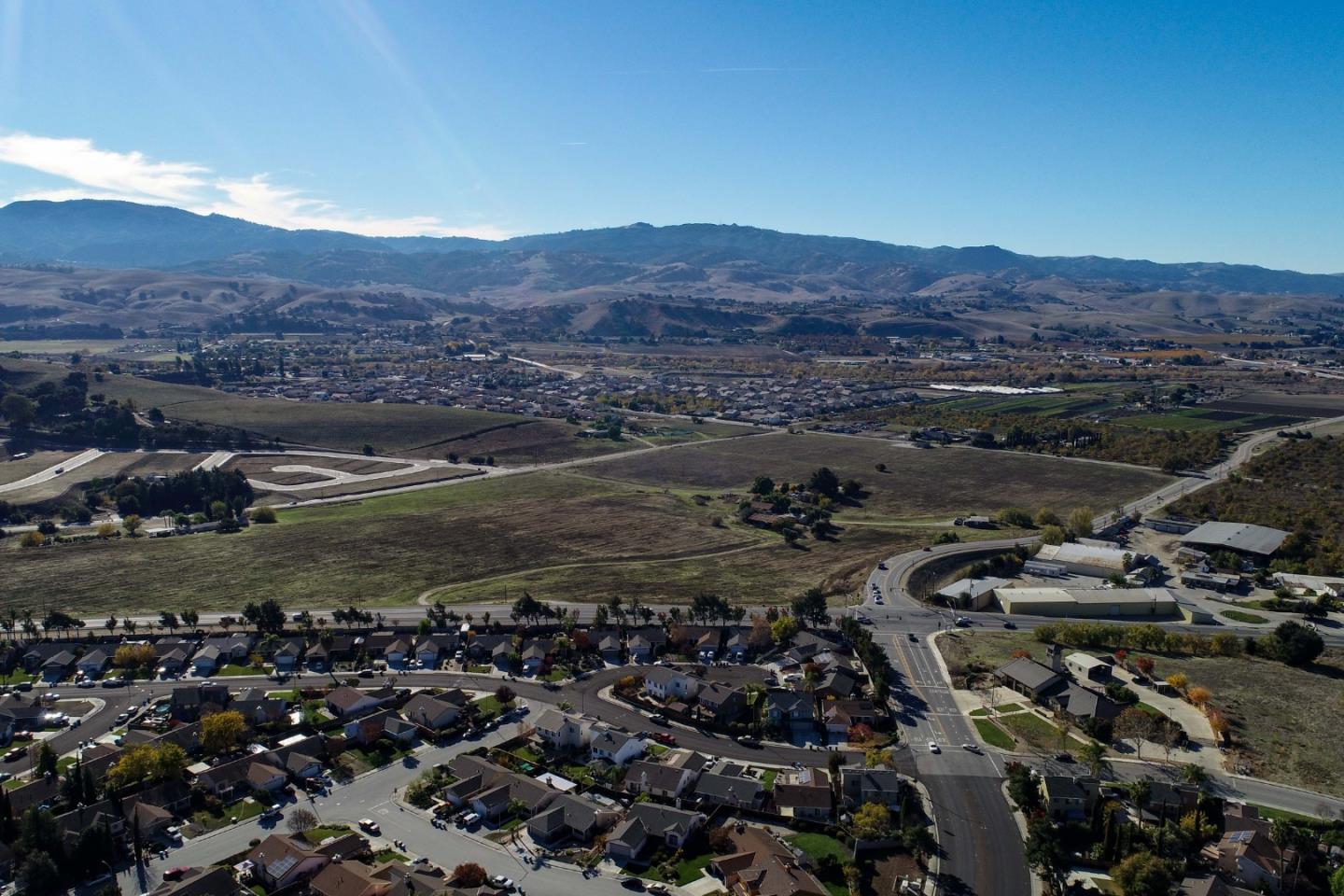 Detail Gallery Image 25 of 25 For 1340 Crestview Dr, Hollister,  CA 95023 - 3 Beds | 1/1 Baths