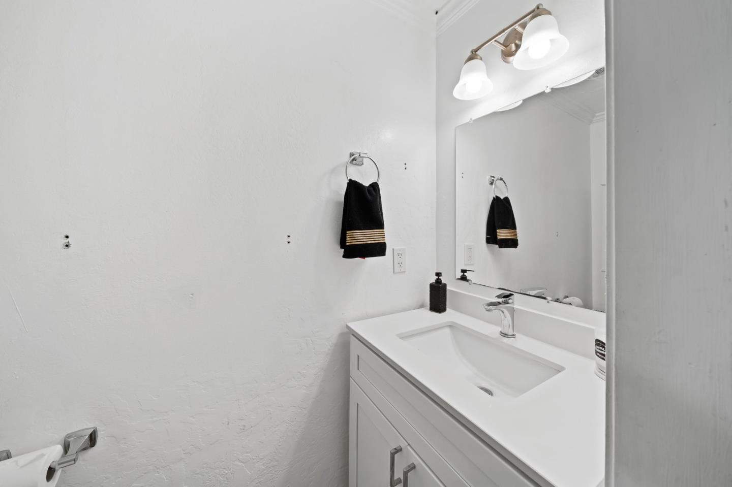 Detail Gallery Image 20 of 43 For 850 Minnesota Ave #108,  San Jose,  CA 95125 - 4 Beds | 2/1 Baths