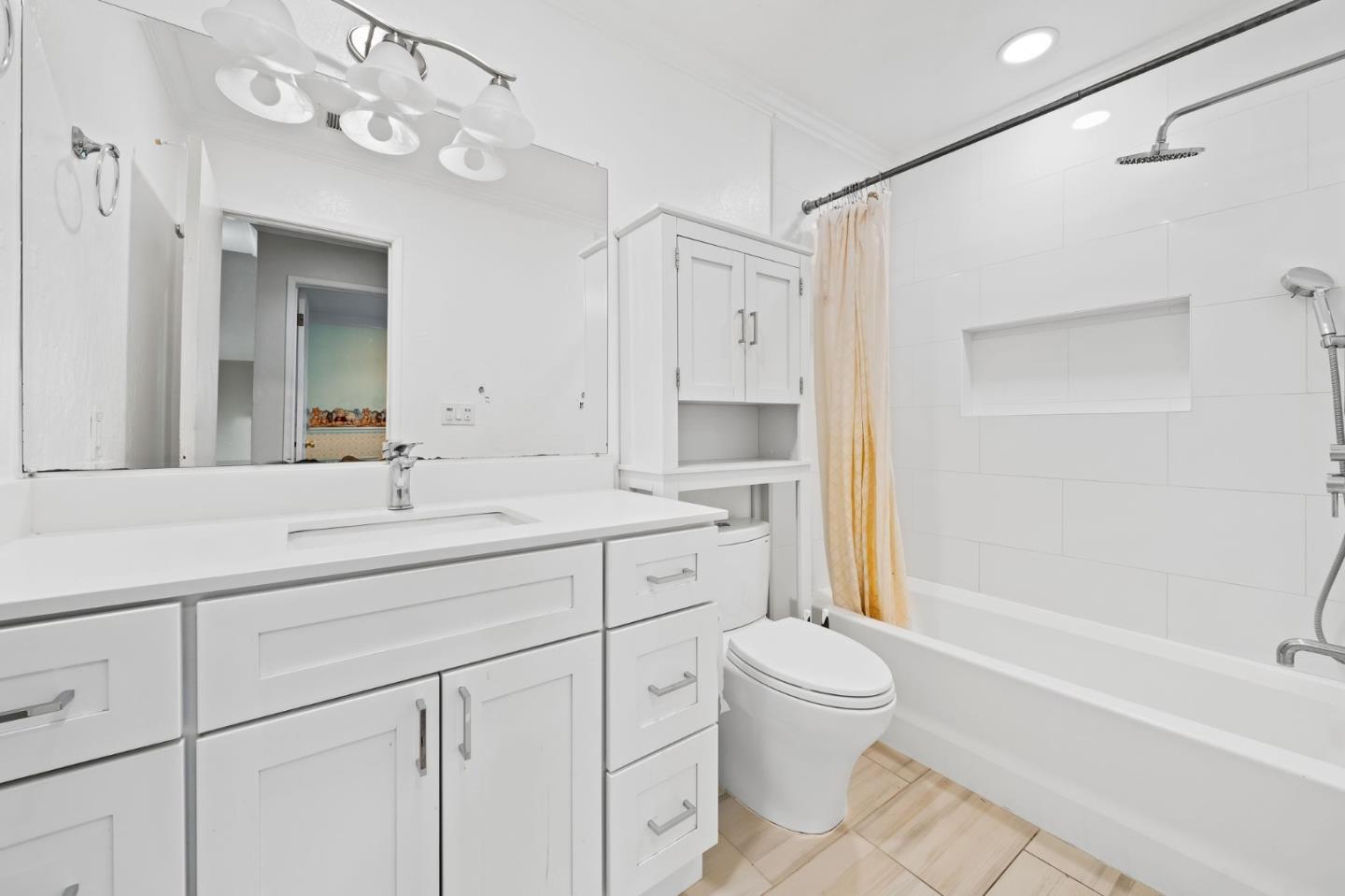 Detail Gallery Image 37 of 43 For 850 Minnesota Ave #108,  San Jose,  CA 95125 - 4 Beds | 2/1 Baths