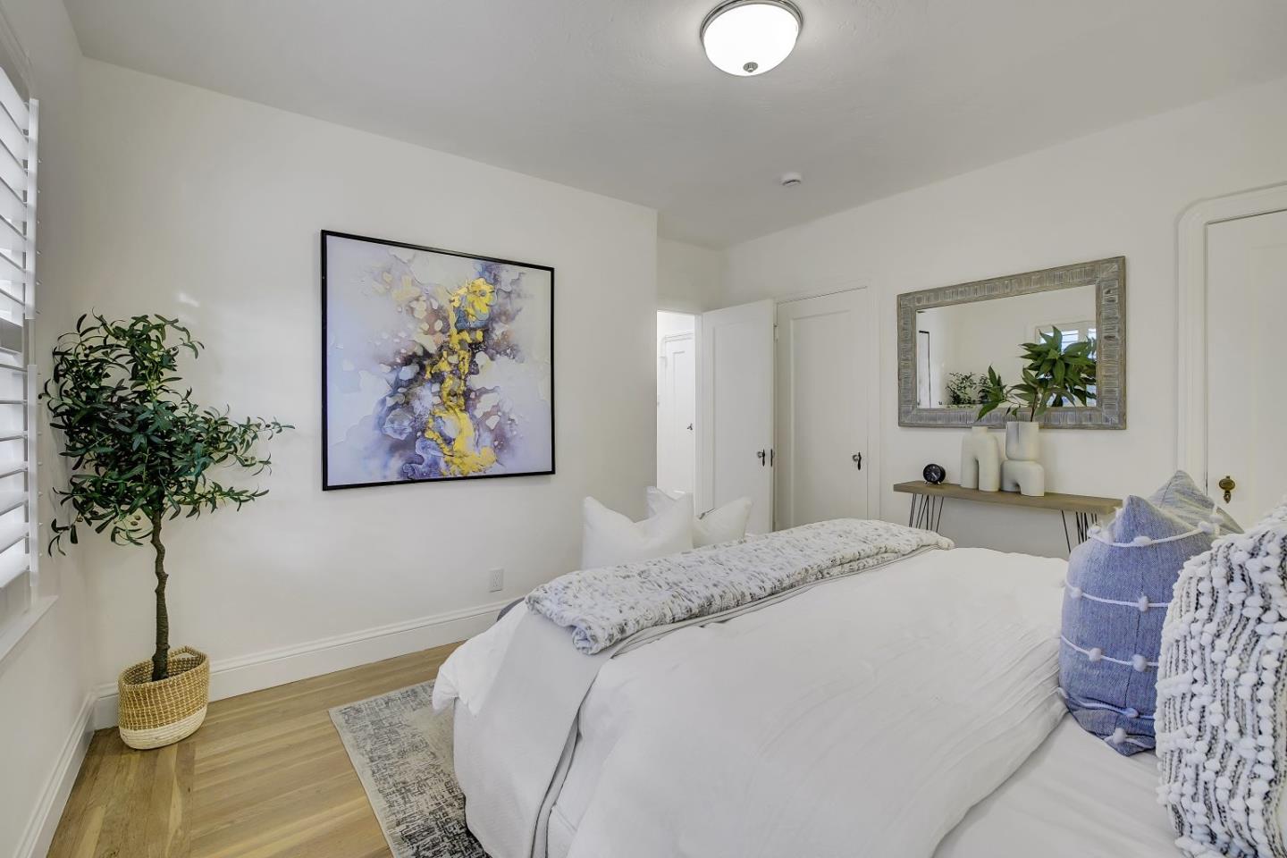 Detail Gallery Image 21 of 58 For 1548 Vancouver Ave, Burlingame,  CA 94010 - 3 Beds | 2 Baths