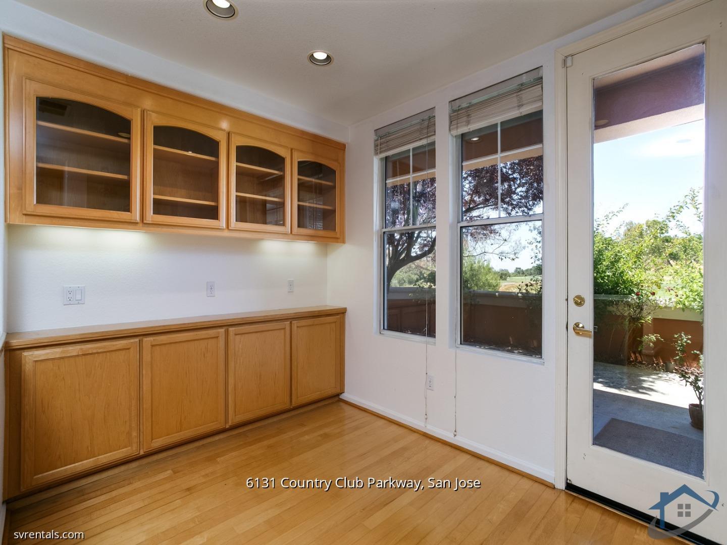 Detail Gallery Image 6 of 20 For 6131 Country Club Pkwy, San Jose,  CA 95138 - 2 Beds | 2 Baths