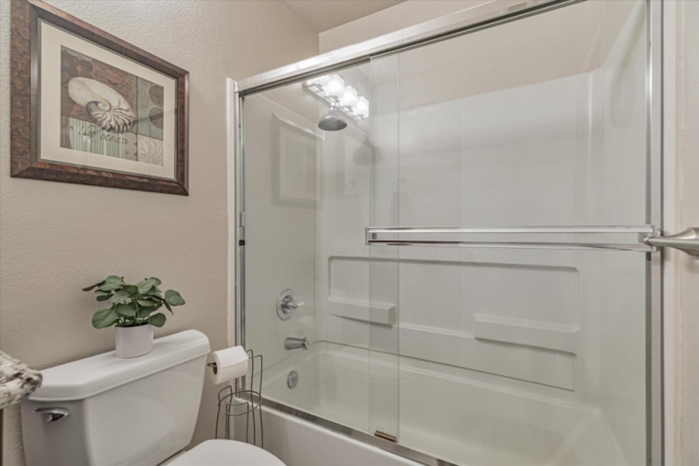 Detail Gallery Image 31 of 47 For 6990 Gregorich Dr #B,  San Jose,  CA 95138 - 2 Beds | 2/1 Baths