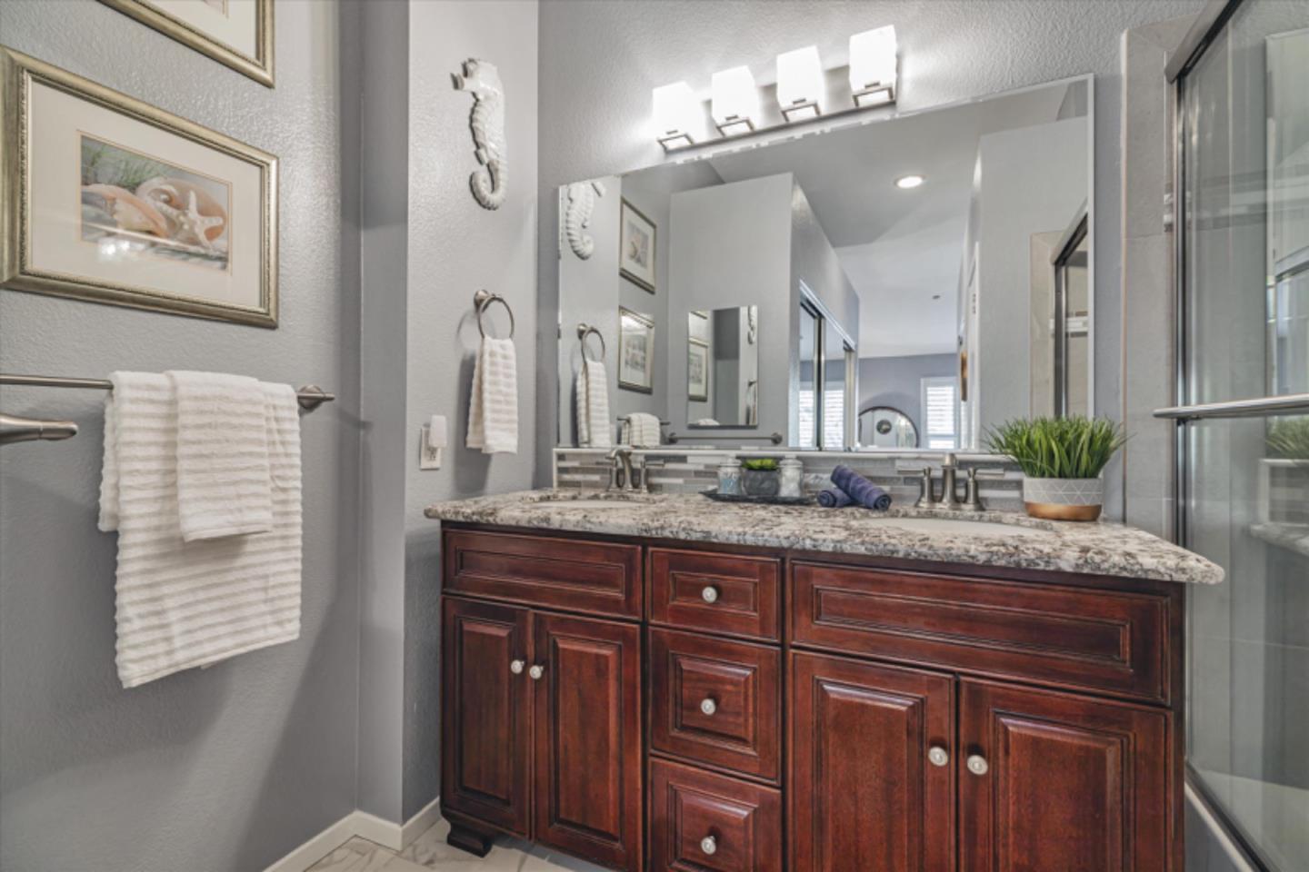 Detail Gallery Image 32 of 47 For 6990 Gregorich Dr #B,  San Jose,  CA 95138 - 2 Beds | 2/1 Baths