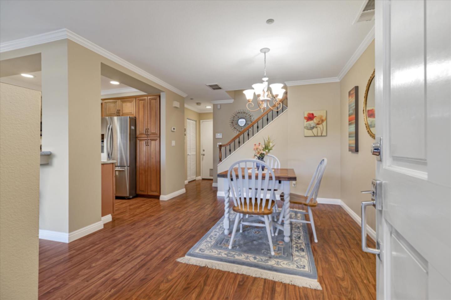 Detail Gallery Image 7 of 47 For 6990 Gregorich Dr #B,  San Jose,  CA 95138 - 2 Beds | 2/1 Baths