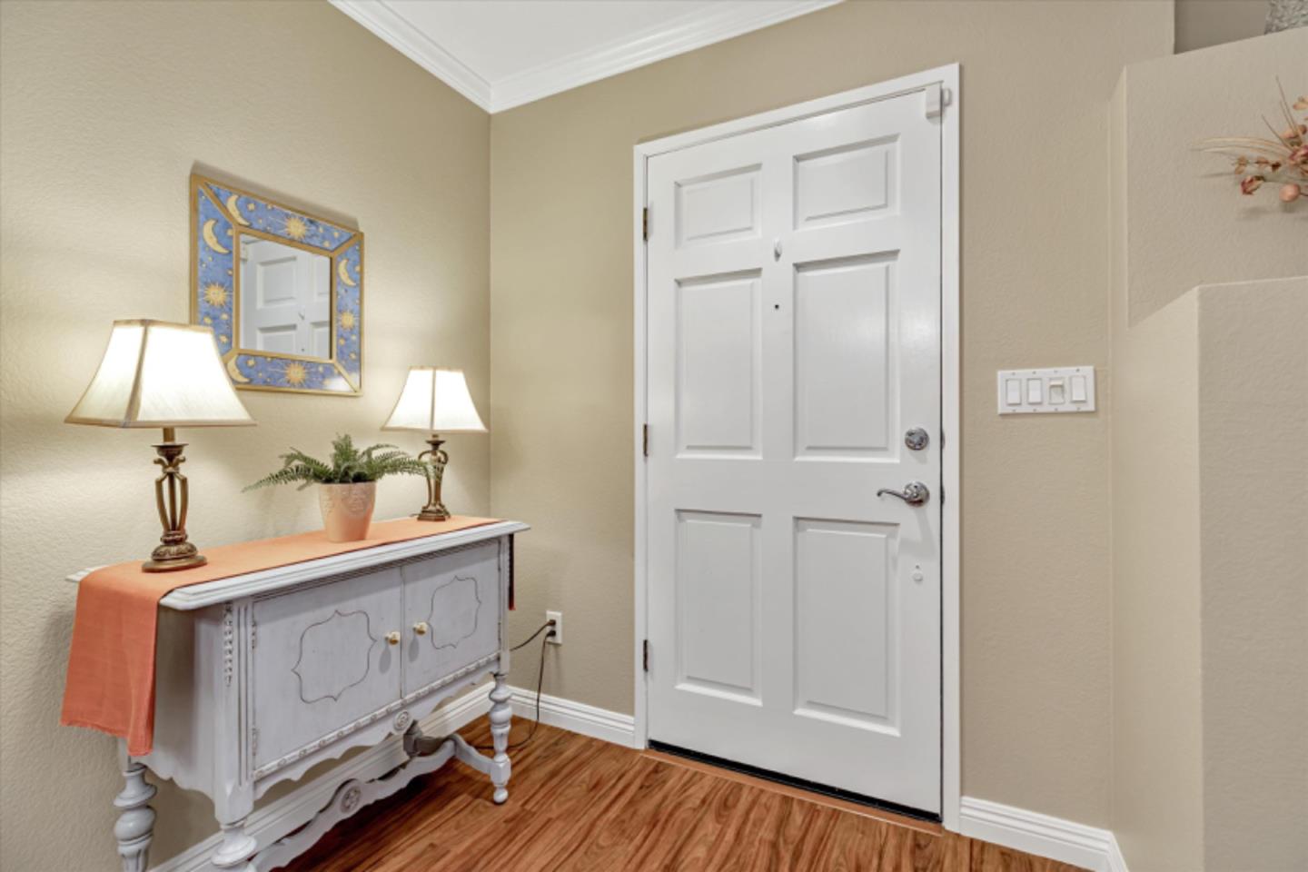 Detail Gallery Image 8 of 47 For 6990 Gregorich Dr #B,  San Jose,  CA 95138 - 2 Beds | 2/1 Baths