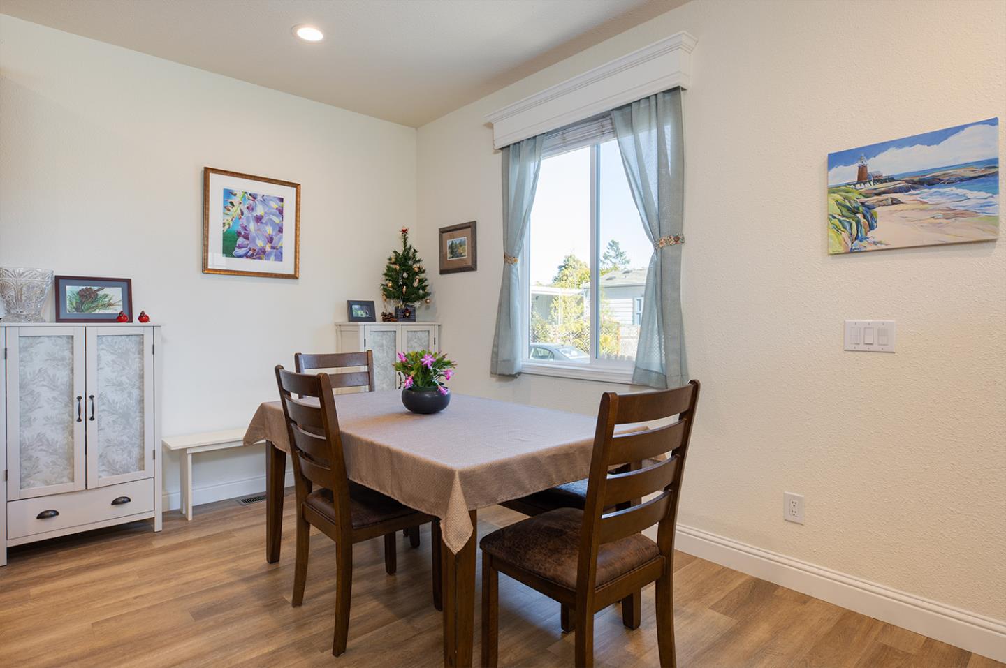 Detail Gallery Image 9 of 33 For 3209 Ashwood Way #0,  Soquel,  CA 95073 - 2 Beds | 2 Baths