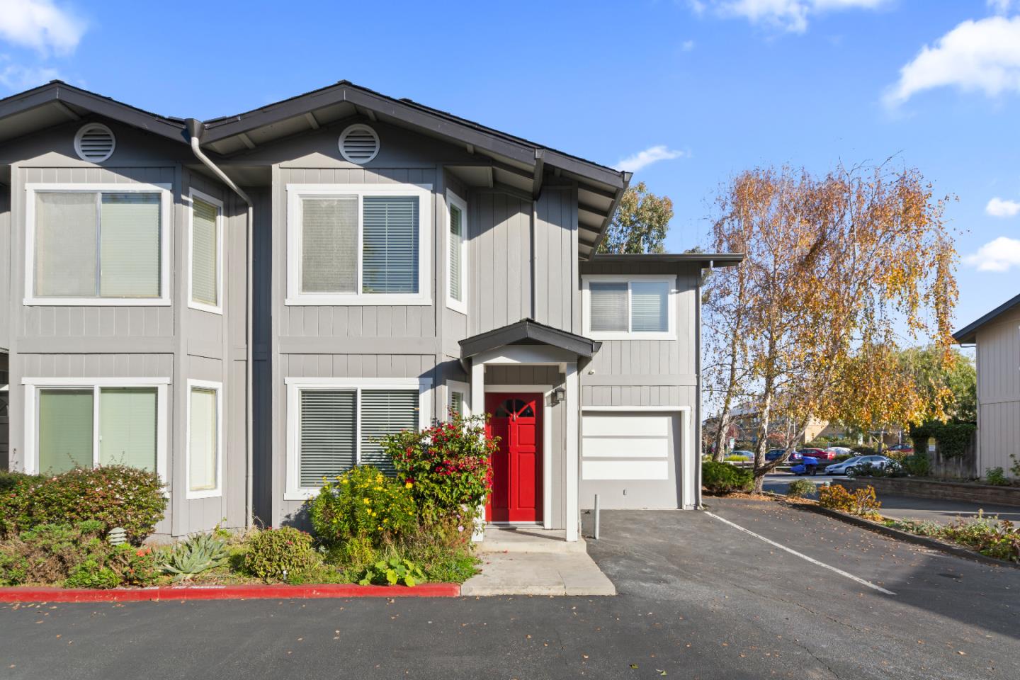 Detail Gallery Image 1 of 68 For 1609 Wren Pl, Santa Cruz,  CA 95062 - 2 Beds | 2/1 Baths