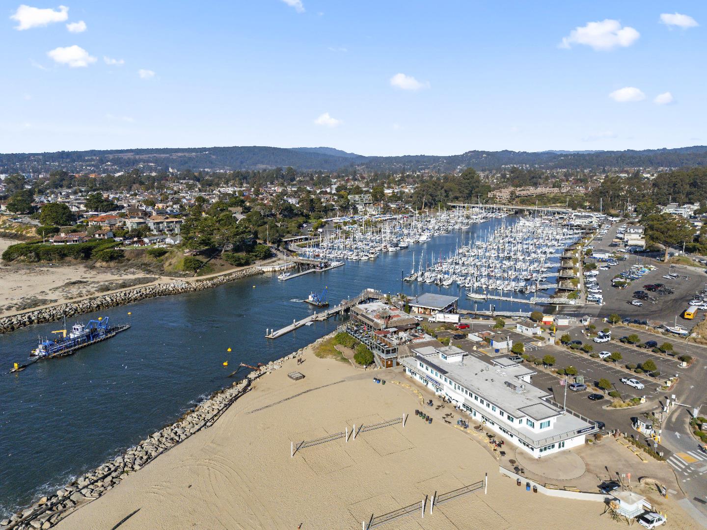 Detail Gallery Image 43 of 68 For 1609 Wren Pl, Santa Cruz,  CA 95062 - 2 Beds | 2/1 Baths