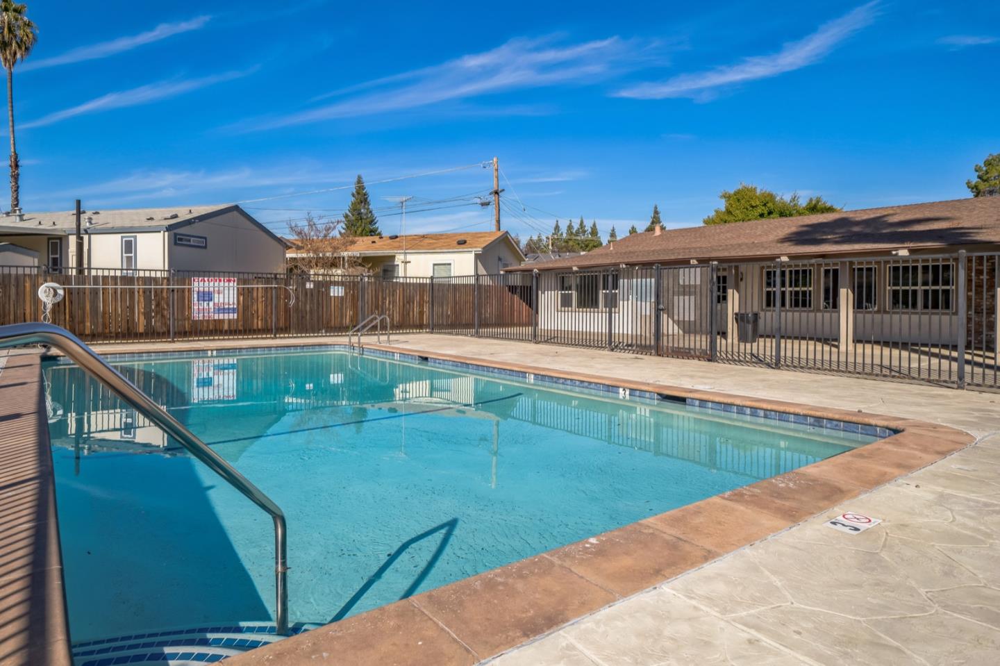 Detail Gallery Image 30 of 33 For 440 Moffett Blvd #76,  Mountain View,  CA 94043 - 3 Beds | 2 Baths