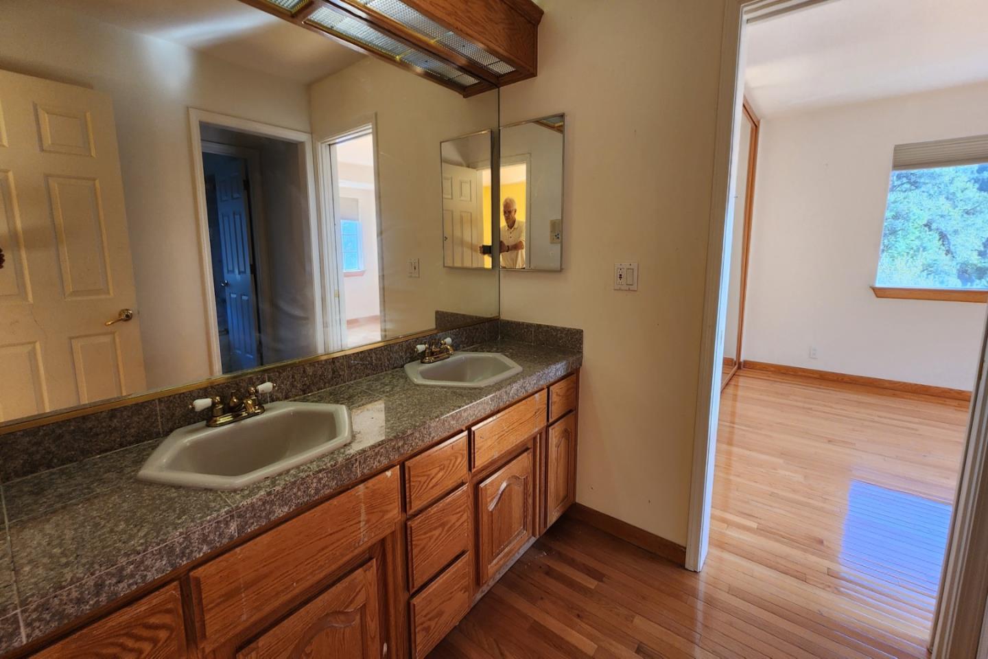Detail Gallery Image 28 of 61 For 245 Heacox Rd, Woodside,  CA 94062 - 5 Beds | 5 Baths