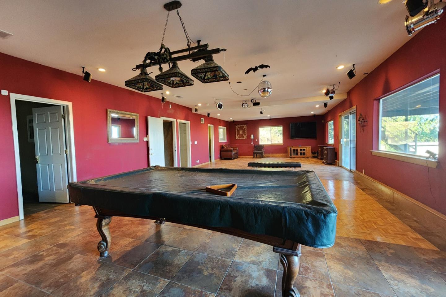 Detail Gallery Image 50 of 61 For 245 Heacox Rd, Woodside,  CA 94062 - 5 Beds | 5 Baths