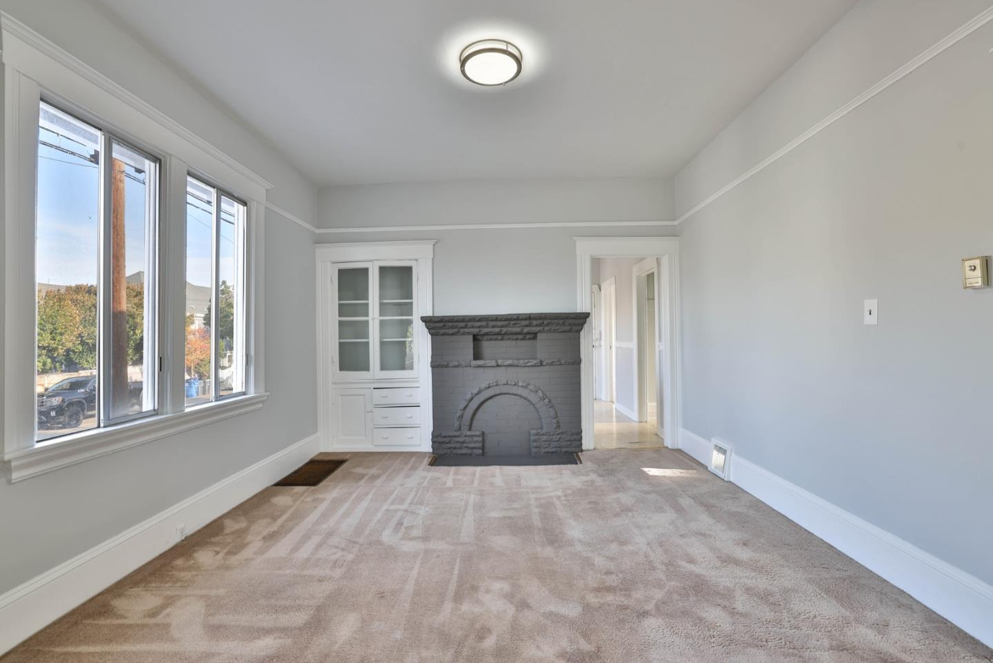 Detail Gallery Image 9 of 40 For 1826 Schiller St, Alameda,  CA 94501 - 3 Beds | 1/1 Baths