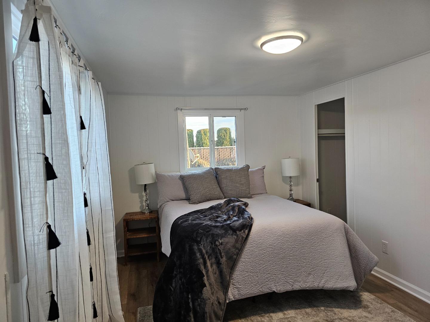 Detail Gallery Image 9 of 15 For 55 San Juan Grade Rd #107,  Salinas,  CA 93906 - 2 Beds | 1 Baths