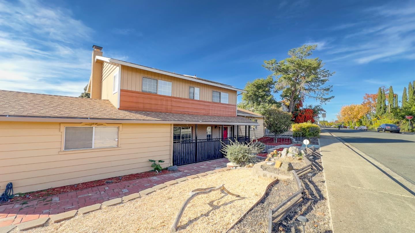 311 Cima Dr, Vallejo, CA 94589 photo 3
