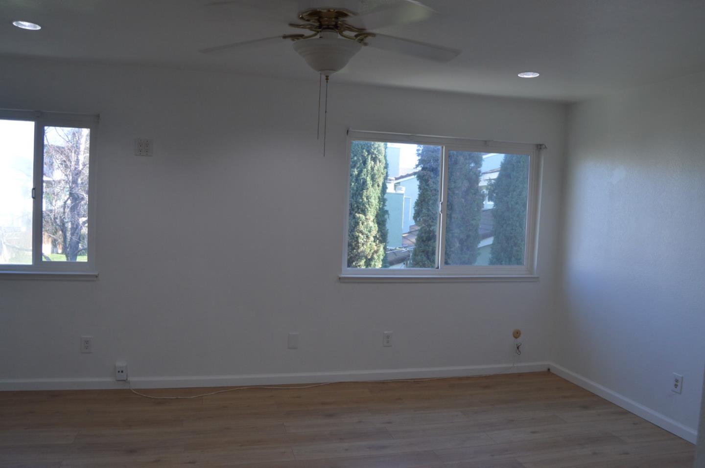 Detail Gallery Image 41 of 51 For 161 Edgewater Pl, Pittsburg,  CA 94565 - 4 Beds | 2/1 Baths