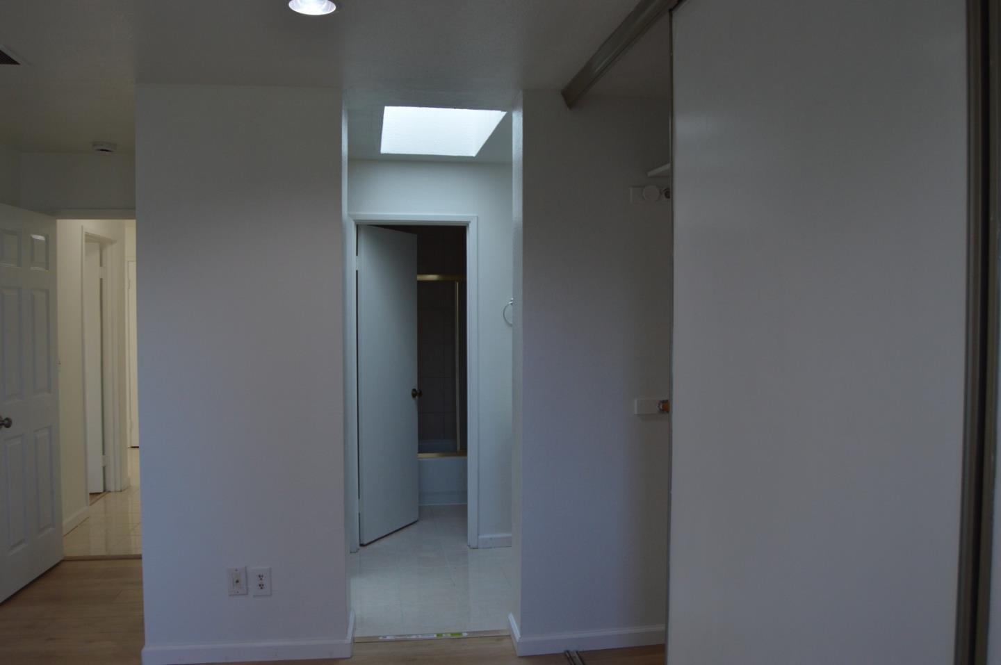 Detail Gallery Image 45 of 51 For 161 Edgewater Pl, Pittsburg,  CA 94565 - 4 Beds | 2/1 Baths