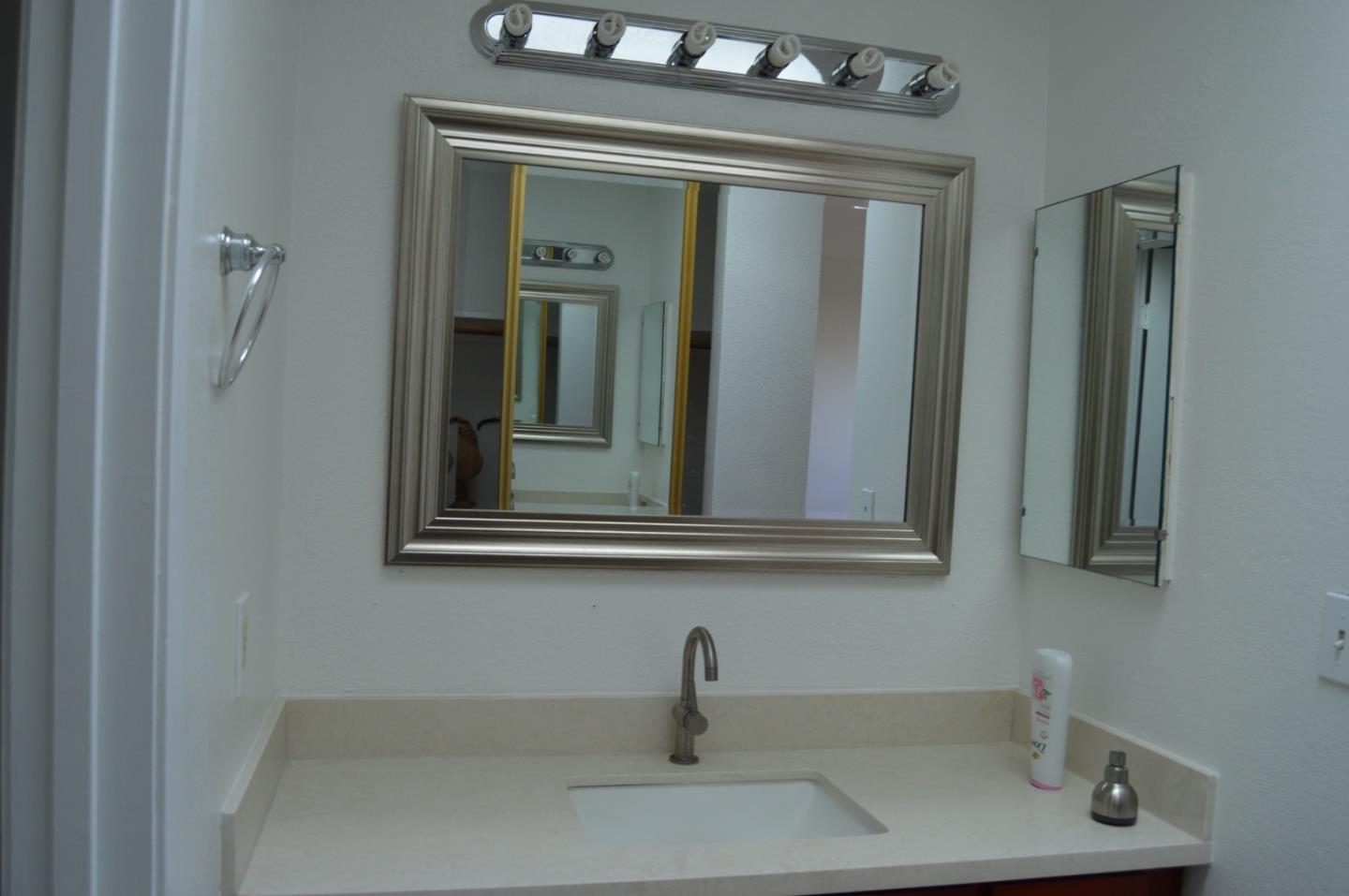 Detail Gallery Image 47 of 51 For 161 Edgewater Pl, Pittsburg,  CA 94565 - 4 Beds | 2/1 Baths