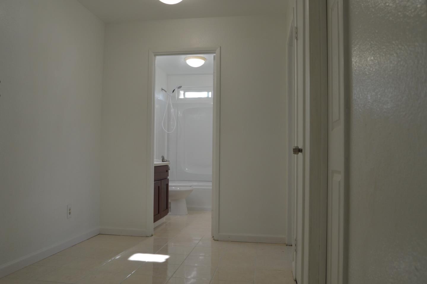 Detail Gallery Image 50 of 51 For 161 Edgewater Pl, Pittsburg,  CA 94565 - 4 Beds | 2/1 Baths