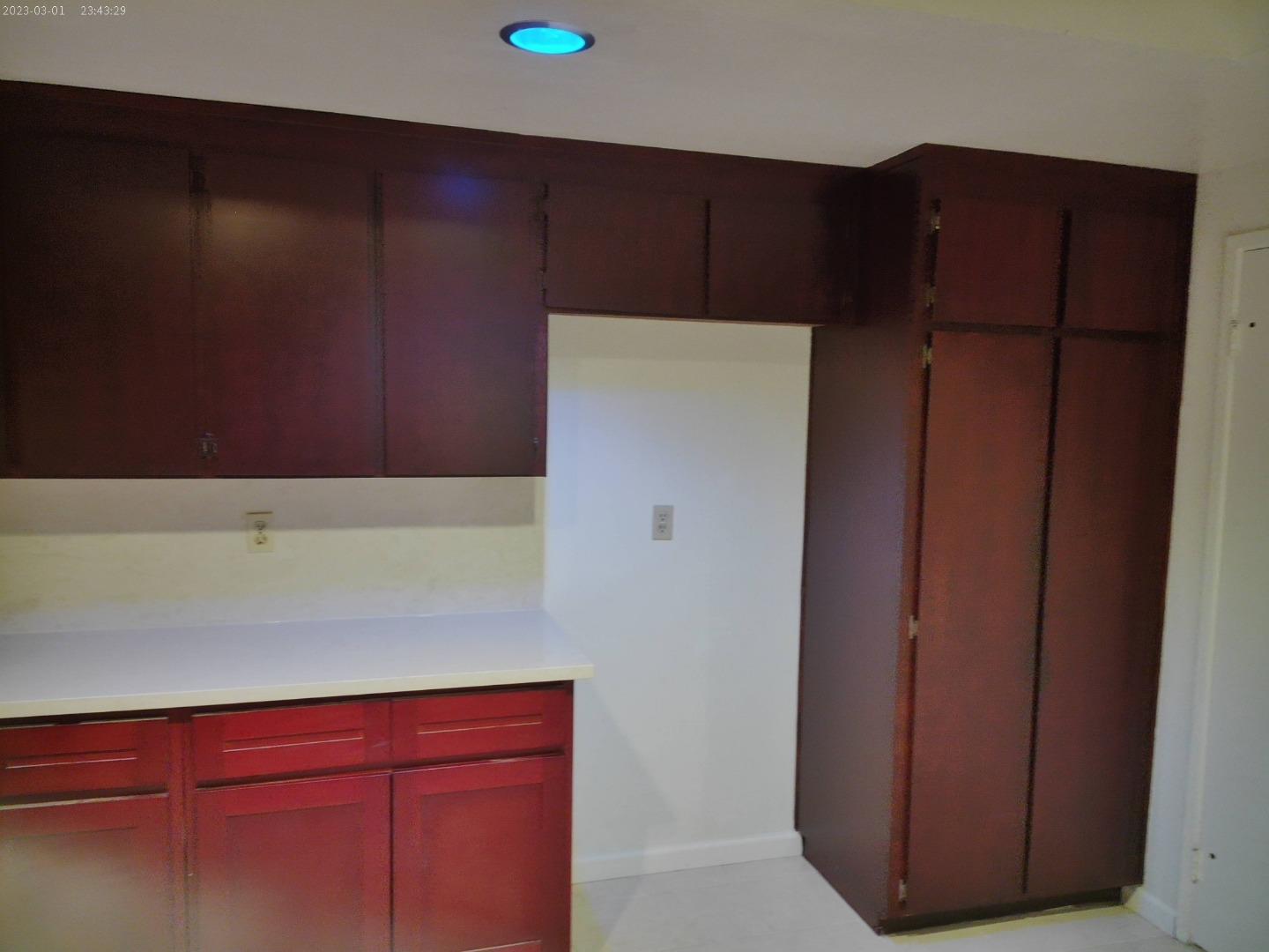Detail Gallery Image 7 of 51 For 161 Edgewater Pl, Pittsburg,  CA 94565 - 4 Beds | 2/1 Baths