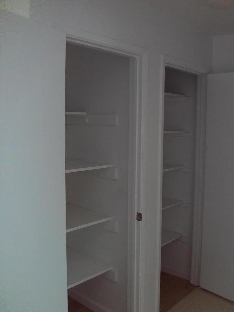 Detail Gallery Image 9 of 51 For 161 Edgewater Pl, Pittsburg,  CA 94565 - 4 Beds | 2/1 Baths
