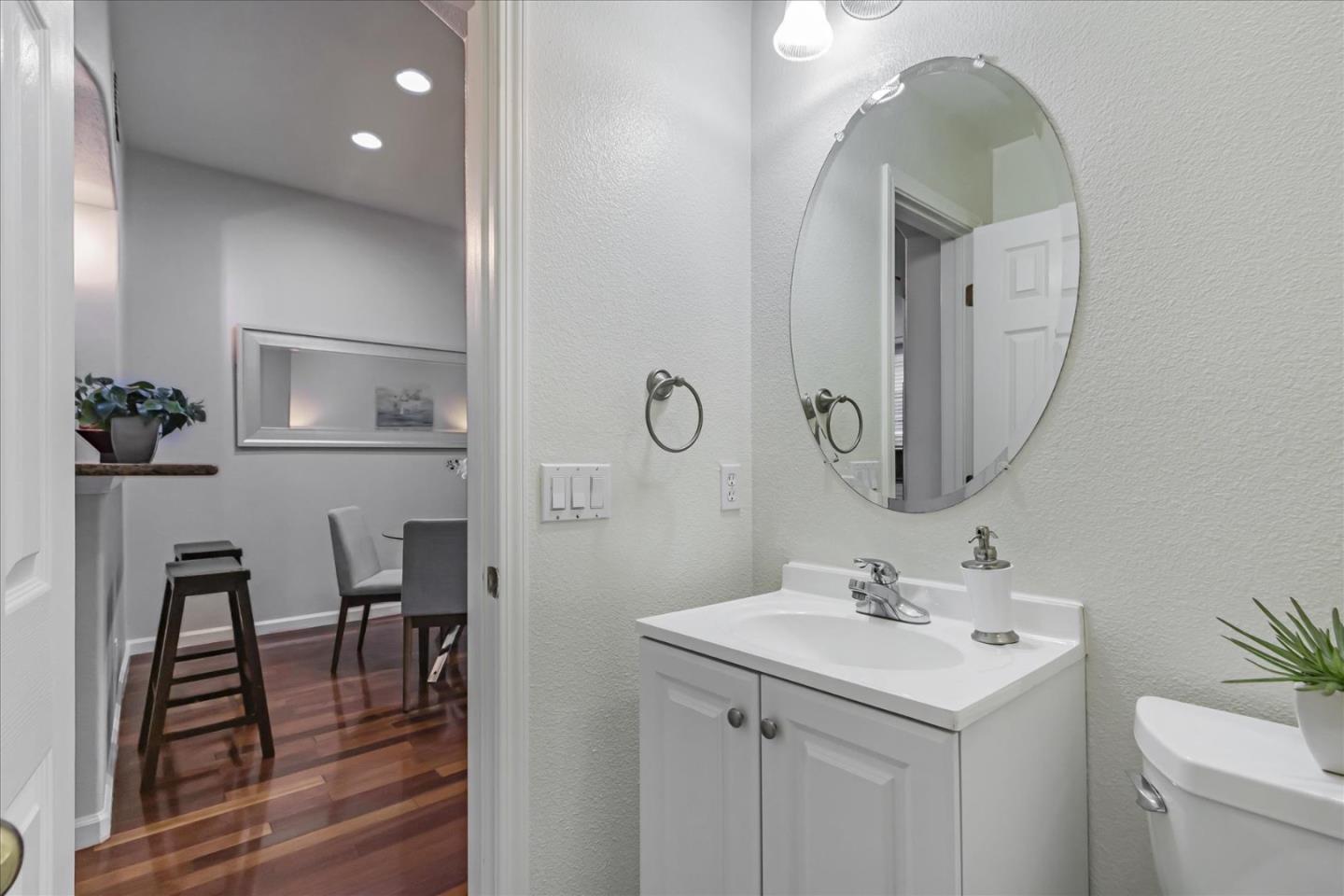 Detail Gallery Image 30 of 53 For 843 Spirit Walk, Milpitas,  CA 95035 - 3 Beds | 2/1 Baths