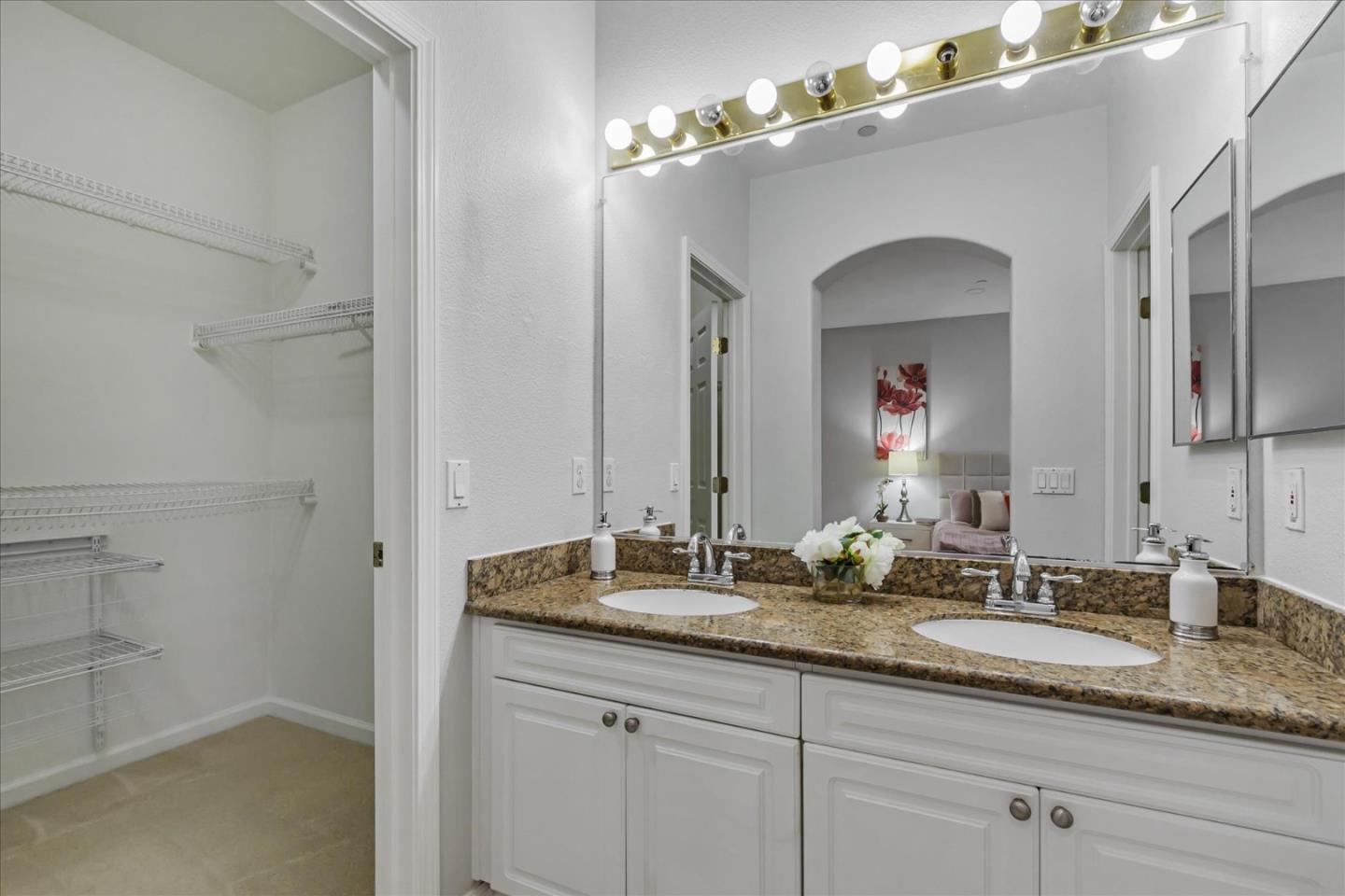 Detail Gallery Image 32 of 53 For 843 Spirit Walk, Milpitas,  CA 95035 - 3 Beds | 2/1 Baths