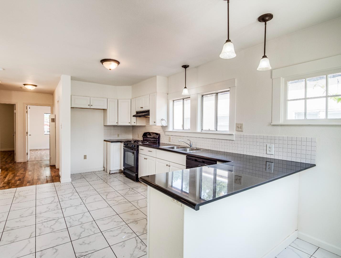 Detail Gallery Image 12 of 31 For 7630 Hanna St, Gilroy,  CA 95020 - 3 Beds | 2 Baths