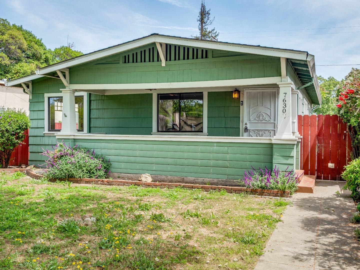 Detail Gallery Image 5 of 31 For 7630 Hanna St, Gilroy,  CA 95020 - 3 Beds | 2 Baths