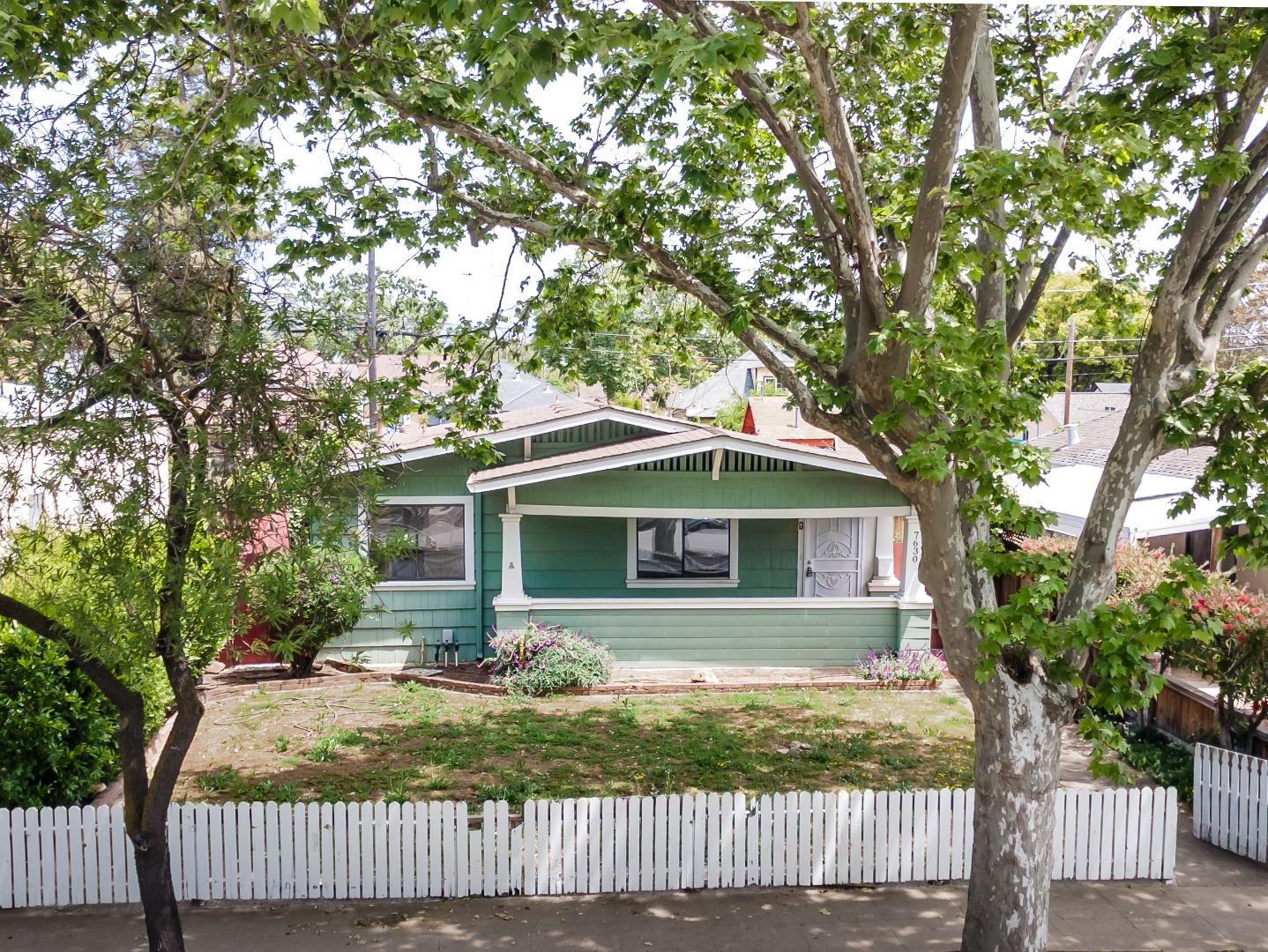 Detail Gallery Image 7 of 31 For 7630 Hanna St, Gilroy,  CA 95020 - 3 Beds | 2 Baths