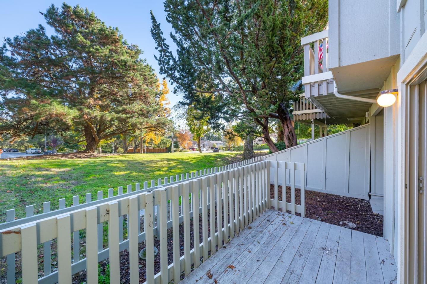 Detail Gallery Image 20 of 26 For 15 Havenridge Ct, San Mateo,  CA 94402 - 3 Beds | 2/1 Baths