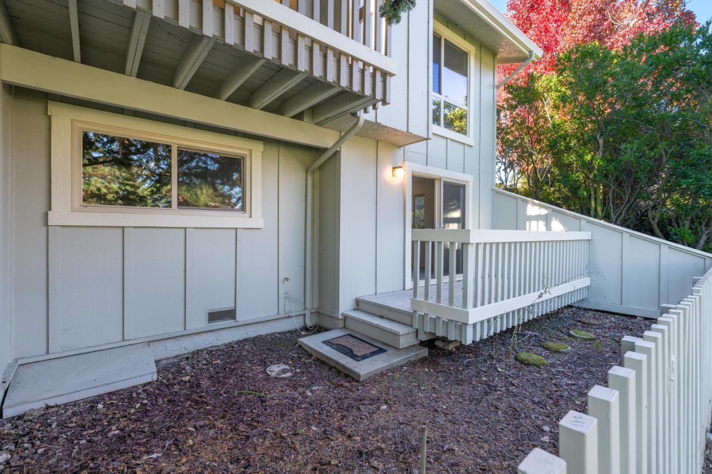 Detail Gallery Image 21 of 26 For 15 Havenridge Ct, San Mateo,  CA 94402 - 3 Beds | 2/1 Baths