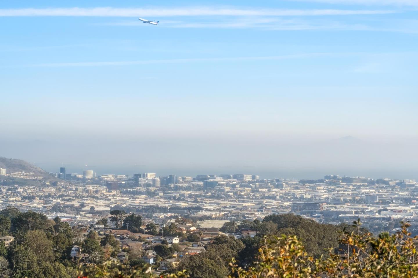 Detail Gallery Image 32 of 34 For 206 Lassen Dr, San Bruno,  CA 94066 - 4 Beds | 2/1 Baths